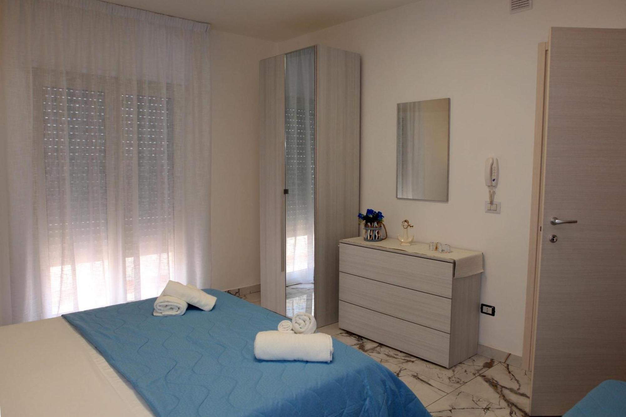 Pino Resort With Shared Pool Torre Lapillo Εξωτερικό φωτογραφία