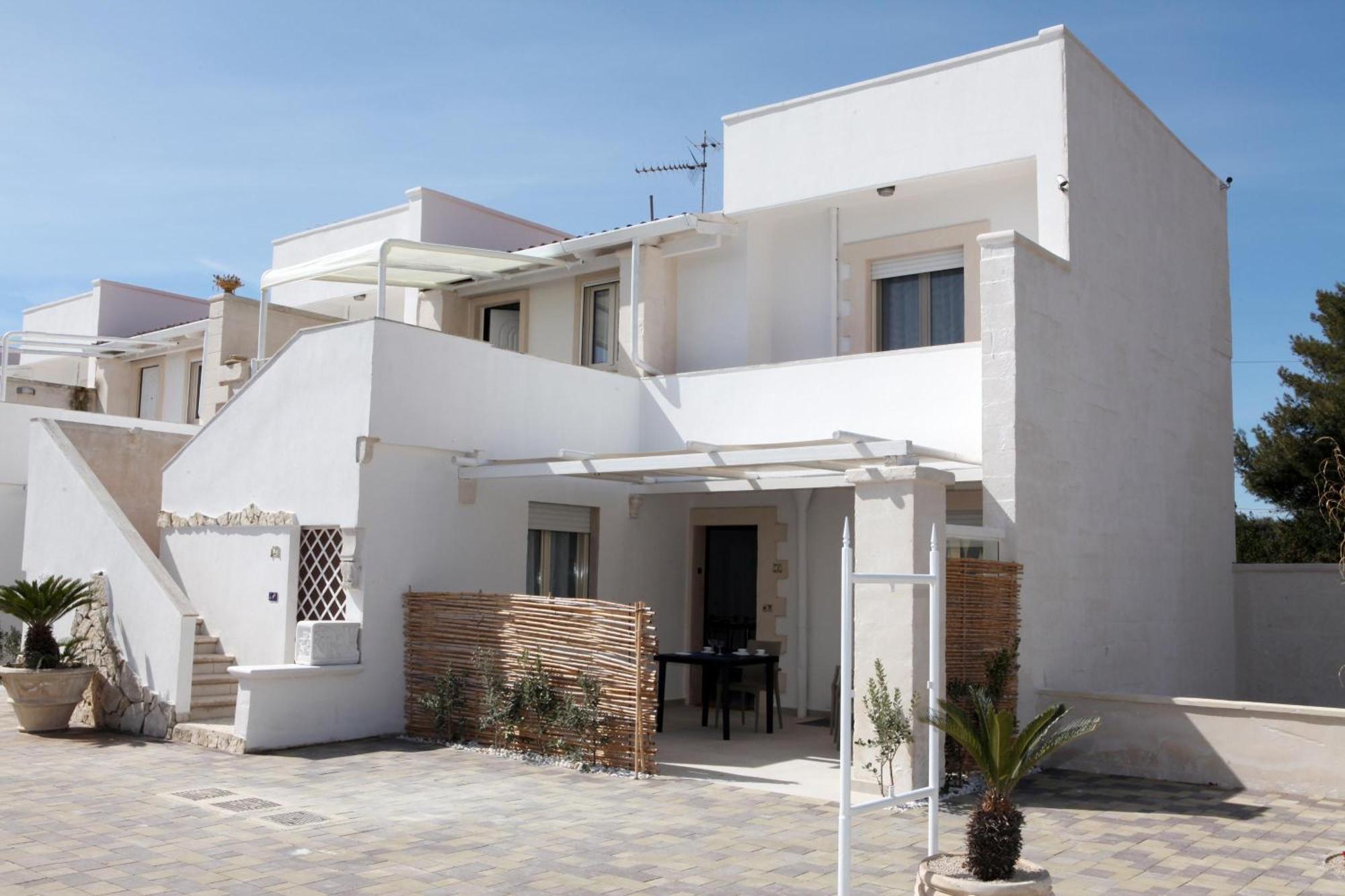 Pino Resort With Shared Pool Torre Lapillo Εξωτερικό φωτογραφία