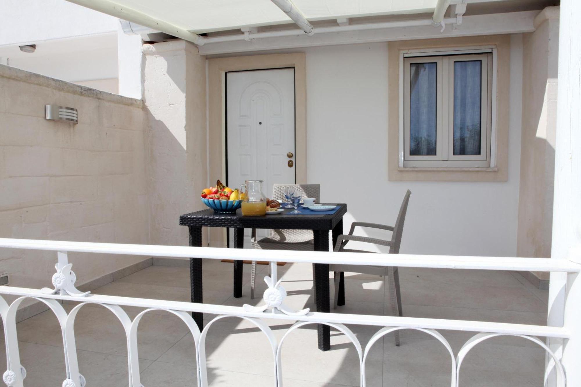 Pino Resort With Shared Pool Torre Lapillo Εξωτερικό φωτογραφία